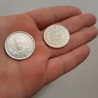 سکه نقره معاوضه با انگشتر هم دارم