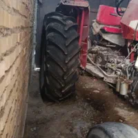 تراکتور مدل ۸۱ تمیز