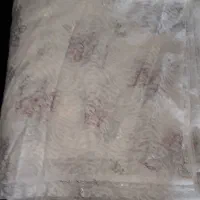 یک قواره پارچه چادر سفید گلدار