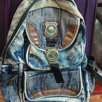 کیف کوله لی