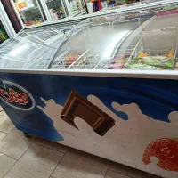 یخچال بستنی