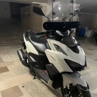 کلیک واریو ۱۶۰ سفید مات مدل ۱۴۰۱