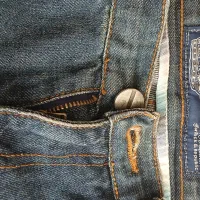 2 عدد شلوار لی خارجی کار شده با طرح متفاوت