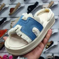 ۳۰۰جفت دمپایی زنانه|کیف، کفش، کمربند|ملکشاهی, |دیوار