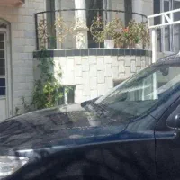 ویلایی پروین اعتصامی با بهار‌خواب