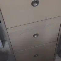 وسایل و لوازم ارایشگاه میز ناخن و صندلی|آرایشگاه و سالن‌های زیبایی|تهران, صادقیه|دیوار