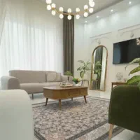 هم خونه خانم