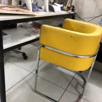 میز ناخون و صندلی