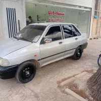 ماشین پراید نقره‌ای مدل ۸۸