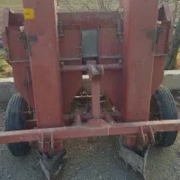 سیب کار سبز دشت   و گاو آهن سه خشت تسمه ای