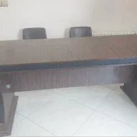 میز کنفرانس