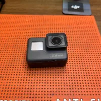 Gopro Hero 5با جعبه‌و لوازم