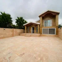 ویلای-نیم-پیلوت-شخصی-ساز