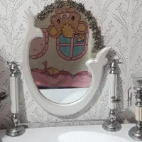 آیینه و شمعدان