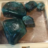 سنگ و جواهرات