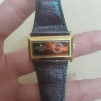 ساعت قدیمی کلیکسیونی