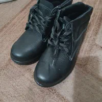 کفش کار چرم ساق دار