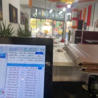 صندوقدار خانم شیفت شب