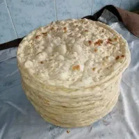 نان سنتی تنوری شیرمال جو و کلوچه روغنی