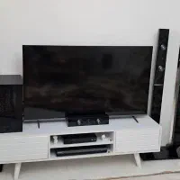 میز تلویزیون سفید