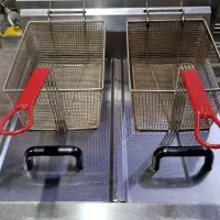 سرخ کن وینتورا|کافی‌شاپ و رستوران|اصفهان, احمدآباد|دیوار