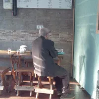 همکار پاره وقت برای کار در فست فود گل رز