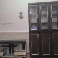 میز تلویزیون و کابینت ایستاده آشپزخانه