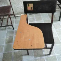 صندلی دانش آموزی