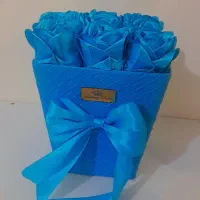 ۹شاخه همراه باکس فقط ۳۵۰|گل مصنوعی|ایلام, |دیوار