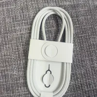 کابل فابریک ایفون ۱۷ پرو..