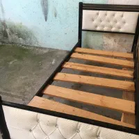 تخت خواب یک نفره