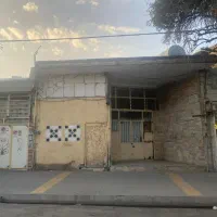 مغازه ۲۰۰ متری با ۶۰ متر حیاط