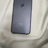 اپل iPhone 7 با حافظهٔ ۳۲ گیگابایت