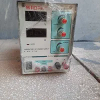 منبع تغذیه ۱۲ ولت و ۵ ولت