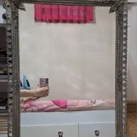 آینه و شمعدان برنجی