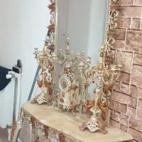 ایینه و شمعدان