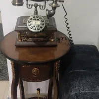 تلفن ومیز