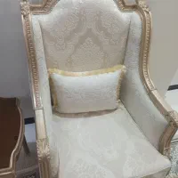 مبل کاریزما