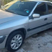 زانتیا نقرهای بی رنگ