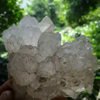 کوارتز شفاف سنگ انرژی ویترینی