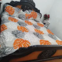 سرویس تخت خواب.|تخت و سرویس خواب|پارس‌آباد, |دیوار