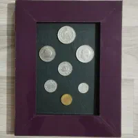 تعدادی قاب سکه شاهی