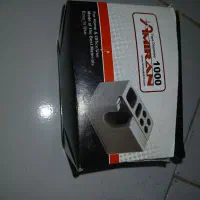 دستگاه منگنه وجای چسبی نو