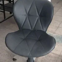 تجهیزات ارایشگاه|آرایشگاه و سالن‌های زیبایی|سمنان, |دیوار