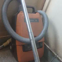 جاروبرقی قدیمی|جاروبرقی، جارو شارژی، بخارشو|شاهینشهر, مسکن مهر|دیوار