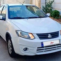 ساینا مدل 1399/12در حد صفر بدون رنگ