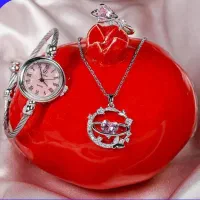 ست زنانه ساعت و گردنبندو انگشتر مدل ماه ستاره|بدلیجات|نجفآباد, گلدشت|دیوار