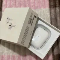 یک جفت ایرپاد پرو
