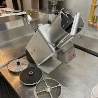 فروش تجهیزات اشپزخانه فست بود و کافه بدلیل تعطیلی