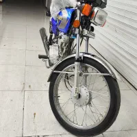 125|موتورسیکلت|شیراز, زند|دیوار